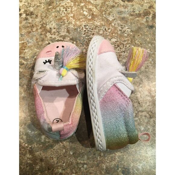 Bundle Sale 3 for $15 | Size infant 2 | Unicorn slip-on Baby Shoes - Picture 6 of 10